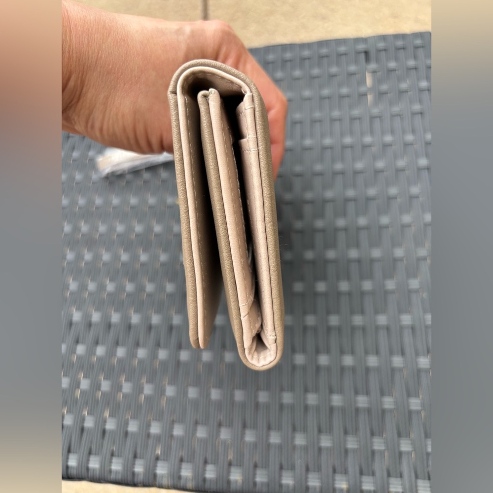 Bebe taupe trifold  Embroidery Wallet - Picture 7 of 9